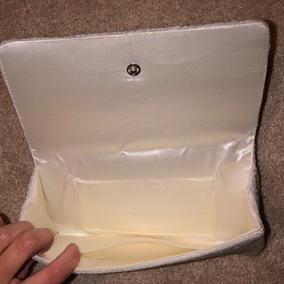 Beaded evening bag clutch - Picture 3 of 3